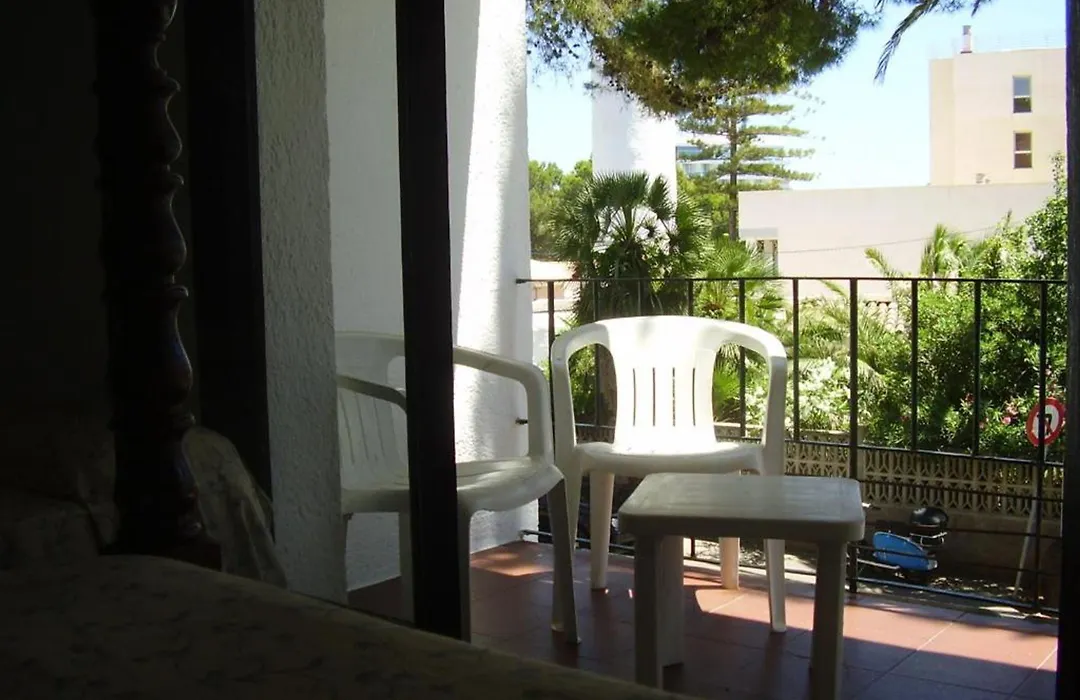 Zhimbad B&B By The Sea-1